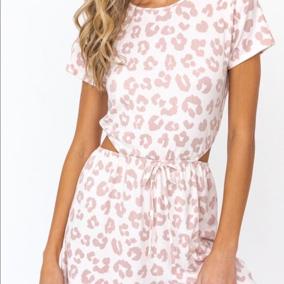 Cheetah Romper  - Picture 1 of 4